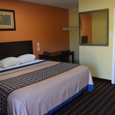 White Oaks Motel Pennsville/Carneys Point Esterno foto