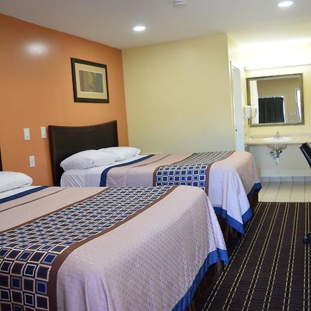 White Oaks Motel Pennsville/Carneys Point Esterno foto