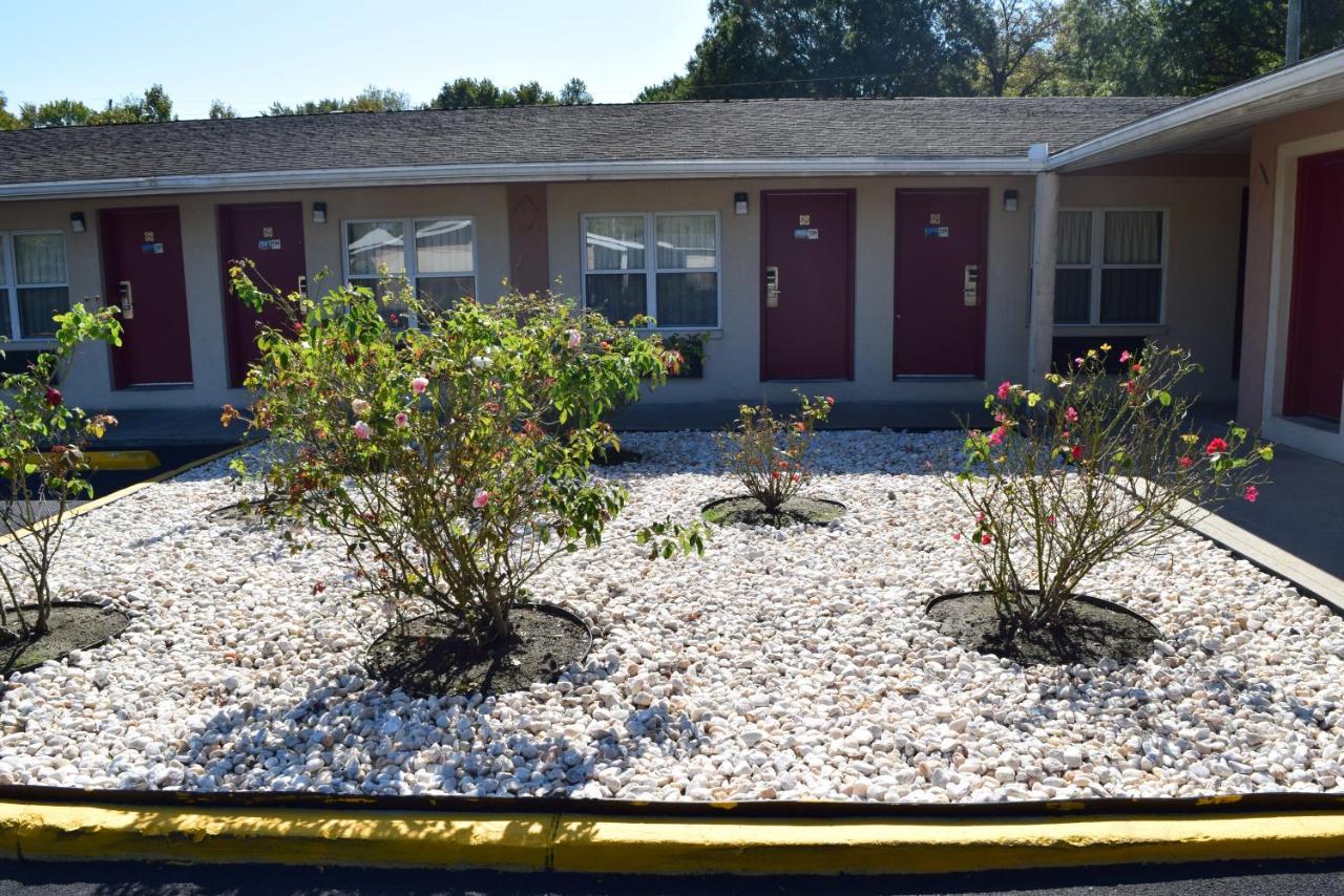 White Oaks Motel Pennsville/Carneys Point Esterno foto