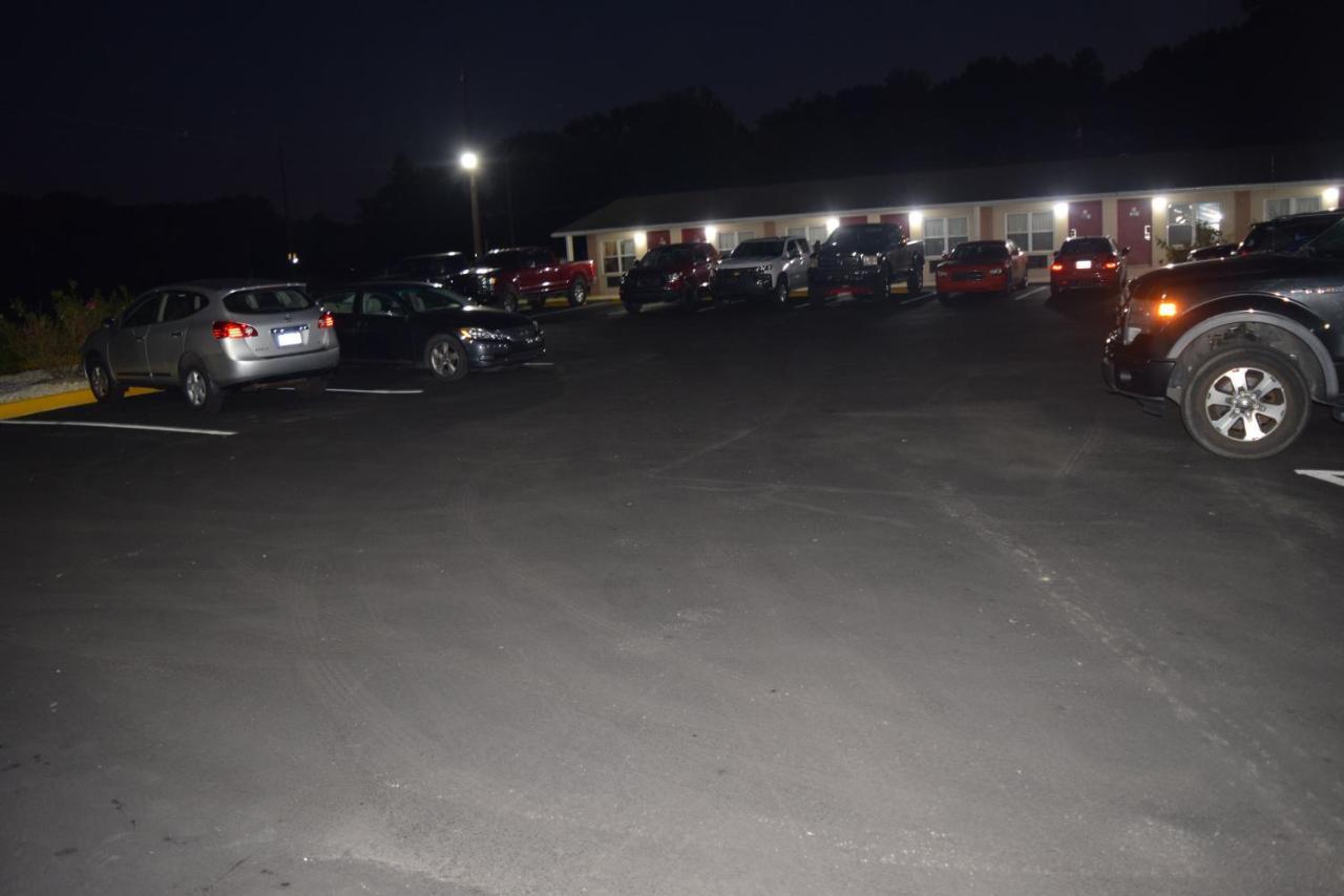 White Oaks Motel Pennsville/Carneys Point Esterno foto