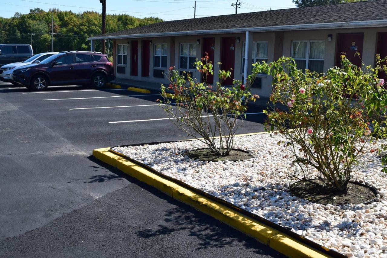 White Oaks Motel Pennsville/Carneys Point Esterno foto