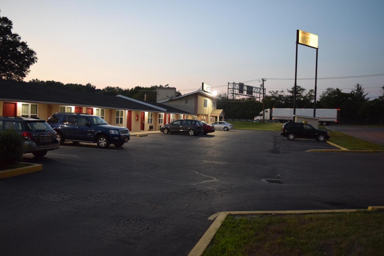 White Oaks Motel Pennsville/Carneys Point Esterno foto